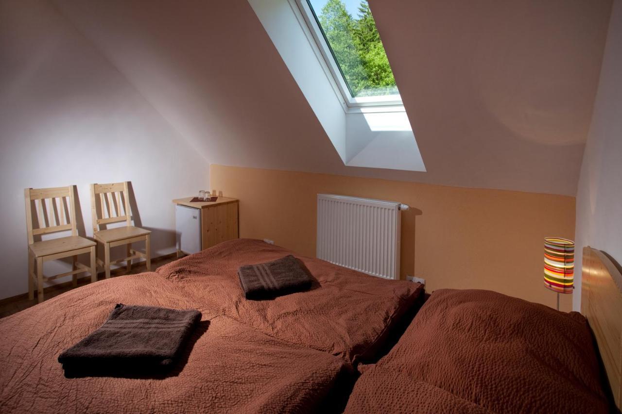 Pod Bresteckou Skalou Břestek Exterior foto